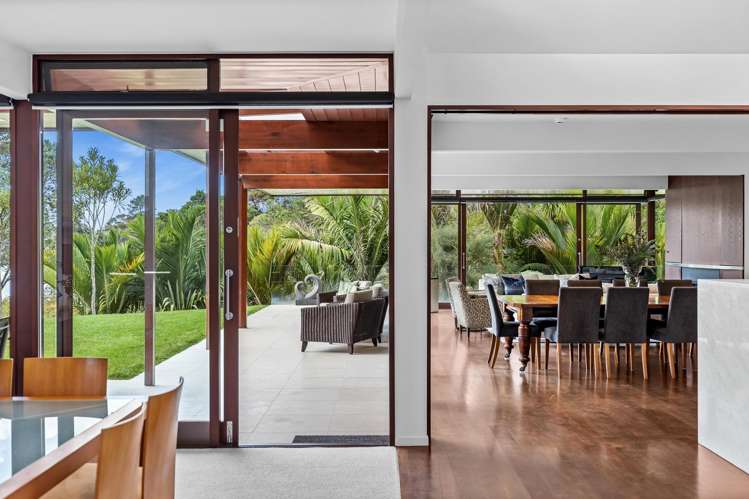 20 Oscar Road Greenhithe_20