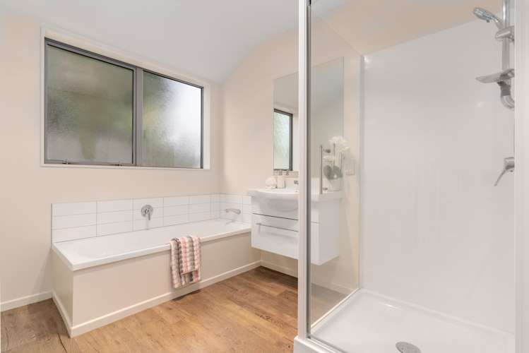 379a Yaldhurst Road Russley_14