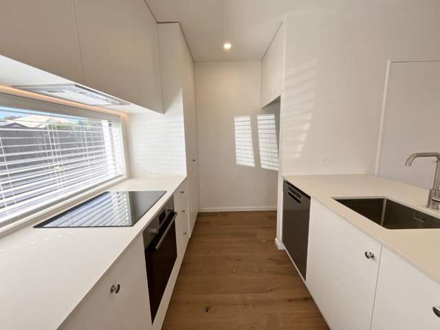 1/126 Roker Street 1535_3