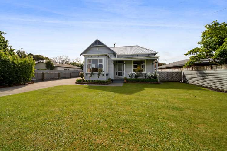 55 Camberwell Road Hawera_24