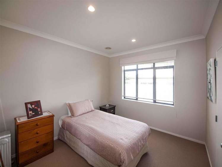 4 Cheetwood Street Churton Park_8