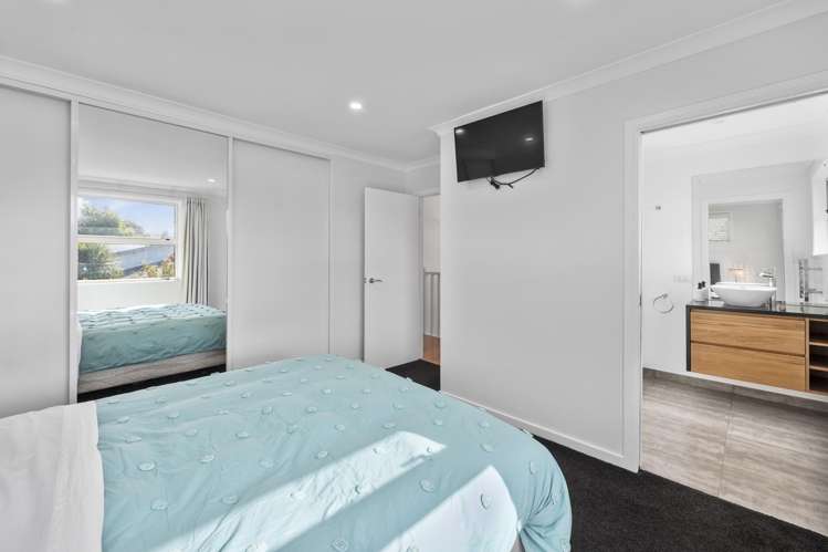 7 Simmonds Crescent Springfield_11