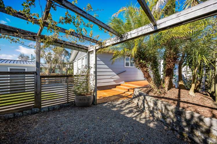 21 Snells Beach Road Snells Beach_17