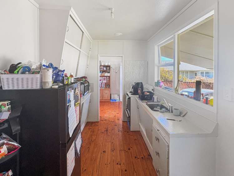 10A Cuba Street 1214_3