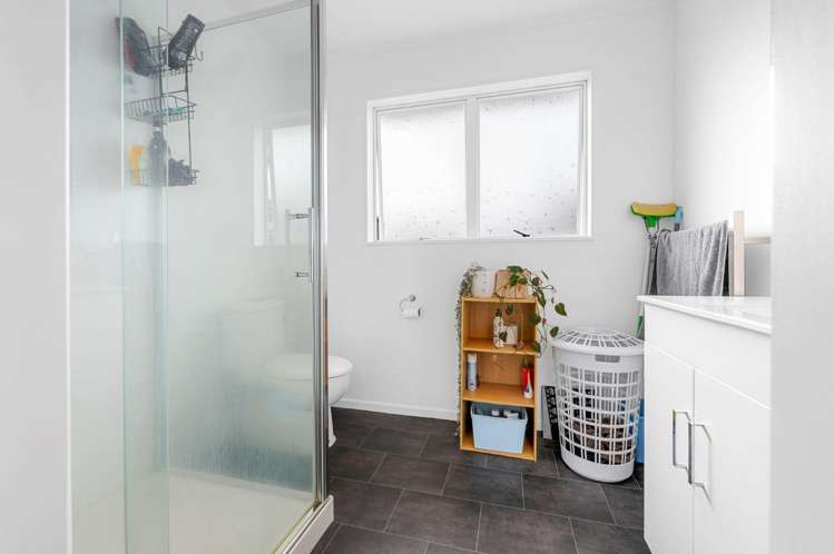 8 Robert Grigg Place 1074_3