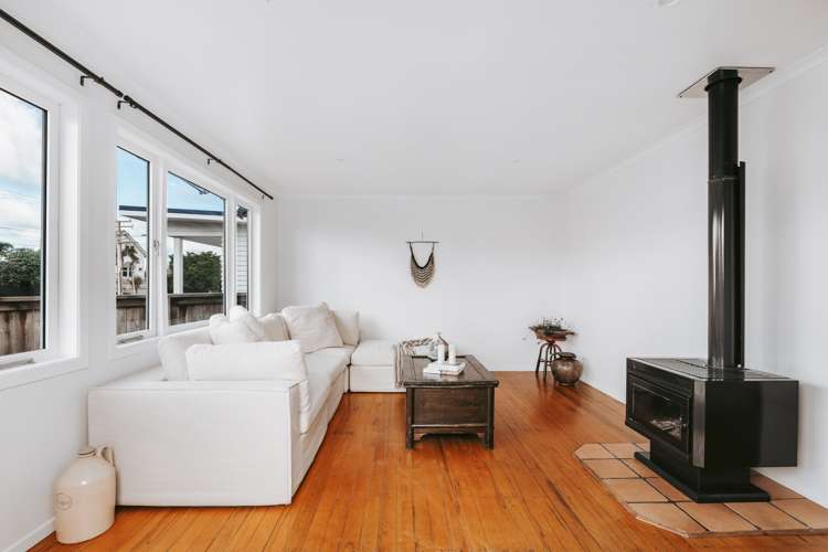 1018 Papamoa Beach Road Papamoa_12