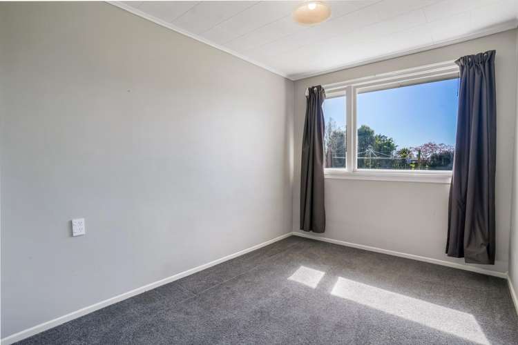 44 Dejoux Road Winton_7