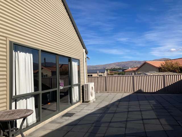 A/8 McKellar Court Cromwell_2