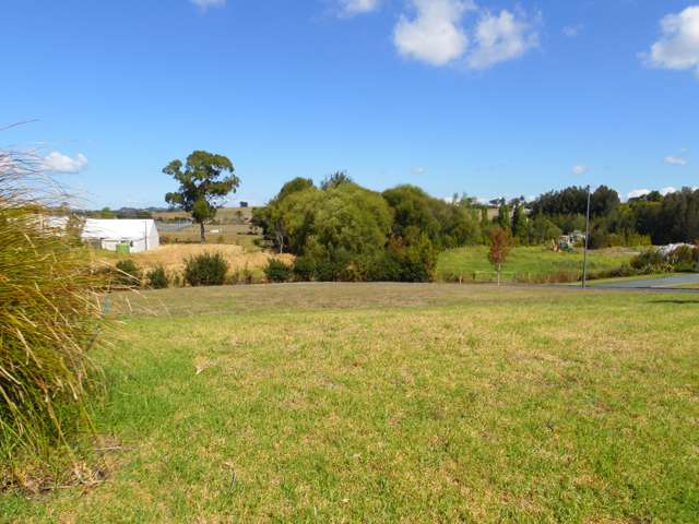 43 Laly Haddon Place Matakana_1