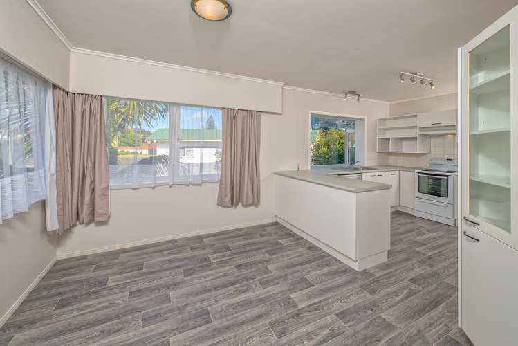 37 Lynmore Drive Hillpark_6