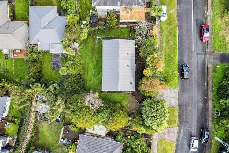 32 Nandana Drive Glen Eden_17