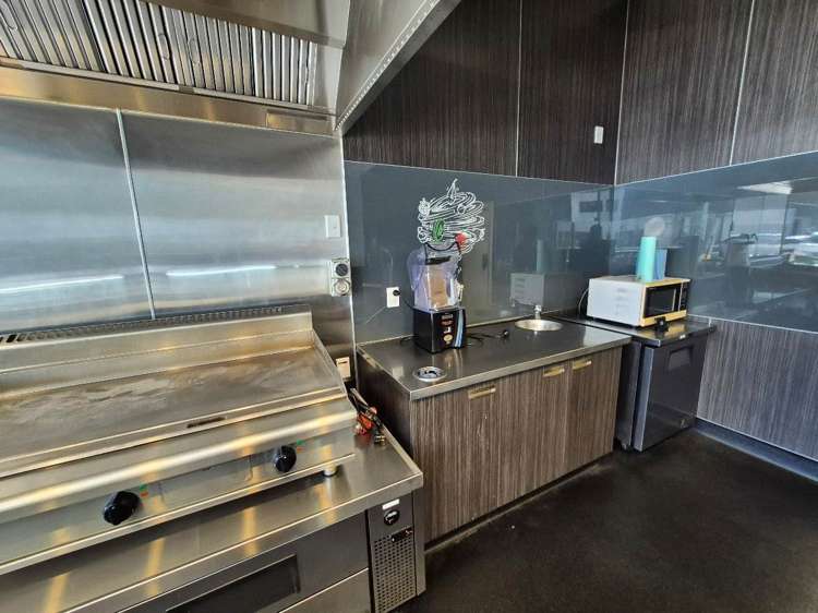 123 Carlton Gore Road Newmarket_7
