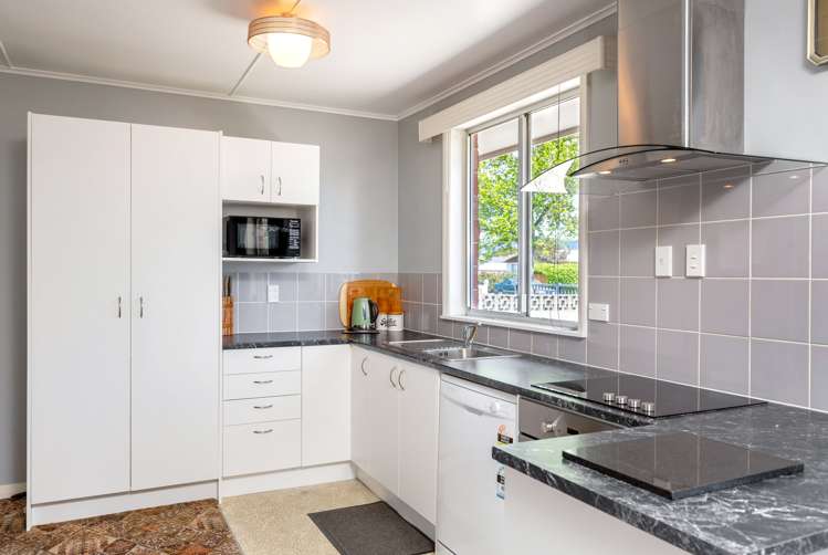 2a Glover Crescent Blenheim Central_15