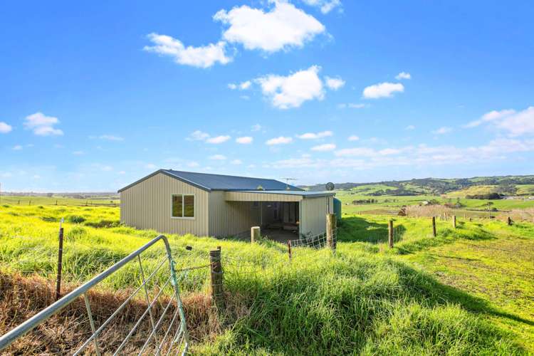 32 Hutchinson Road Helensville_3