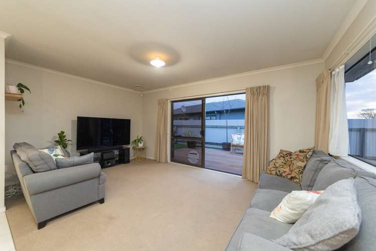 47 Lancaster Street Takaro_9