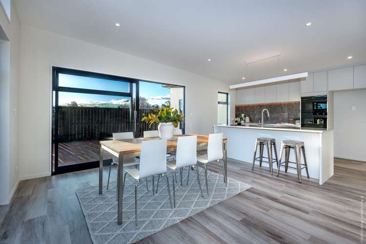 16 Twin Meadows Drive Casebrook_7