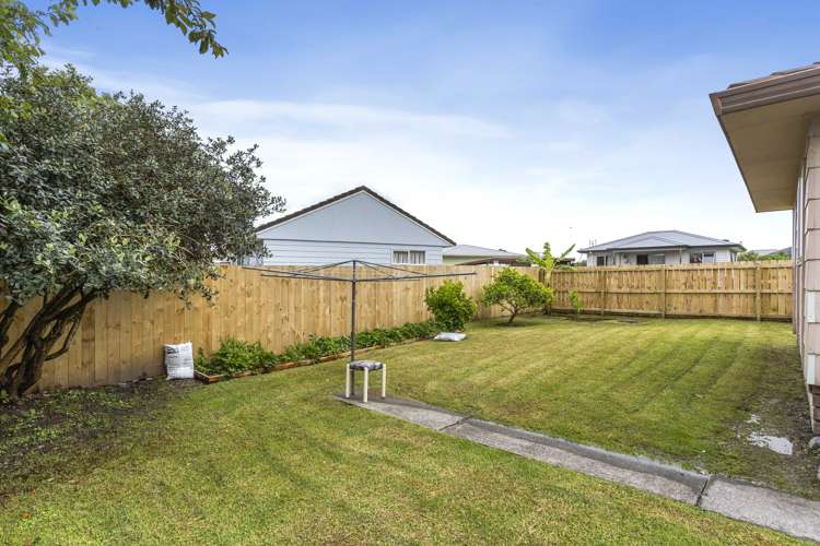 24 Elsie Morton Place Papakura_11