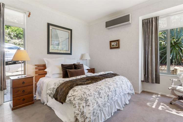 565 Redoubt Road Flat Bush_16