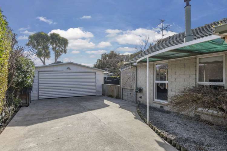 24 Woodend Road Woodend_25