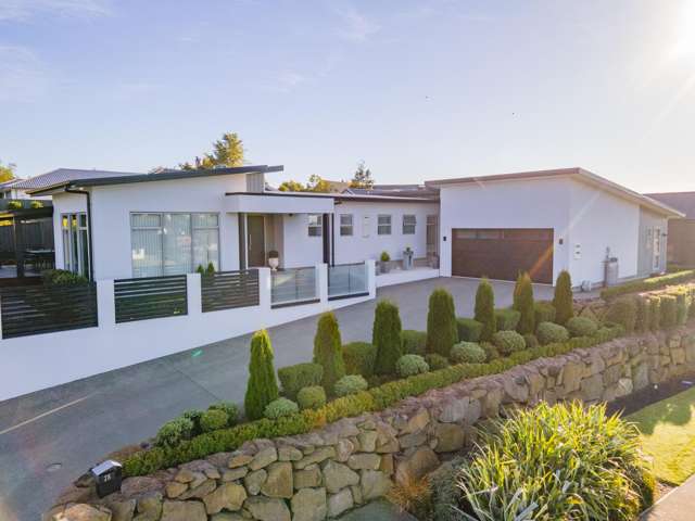 Good Taste Lives Here.