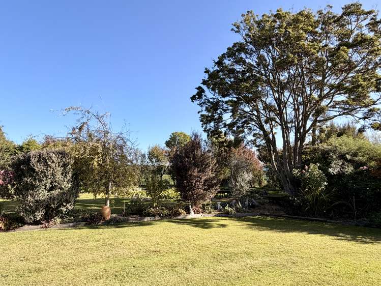 133 Ferry Road Richmond_26