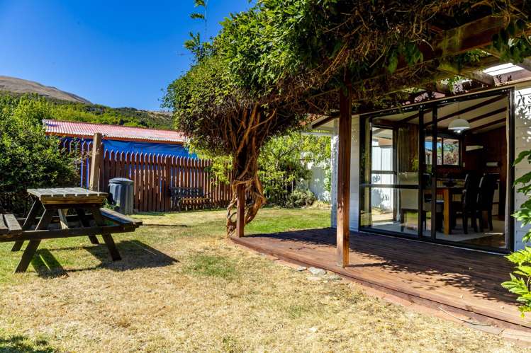 37 Adamson Drive Arrowtown_19