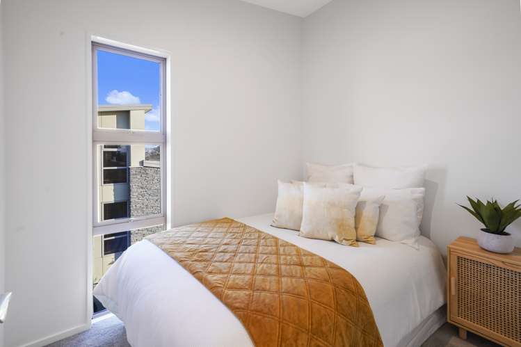 7 Elderwood Lane Edgeware_14