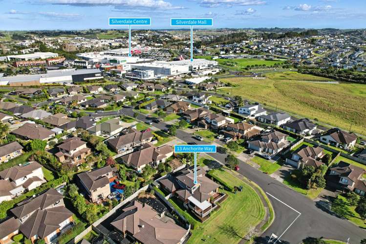 13 Anchorite Way Red Beach_32