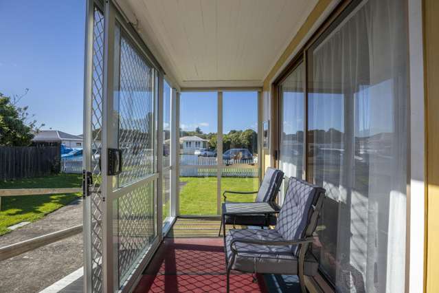 11a Queen Street Waitara_3