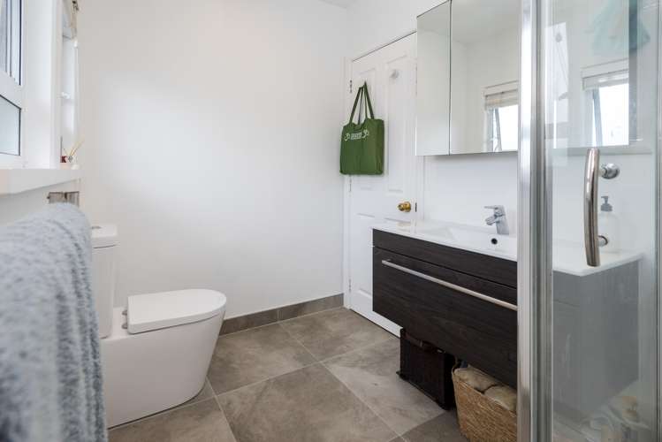 1/4 Gibraltar Street Howick_13