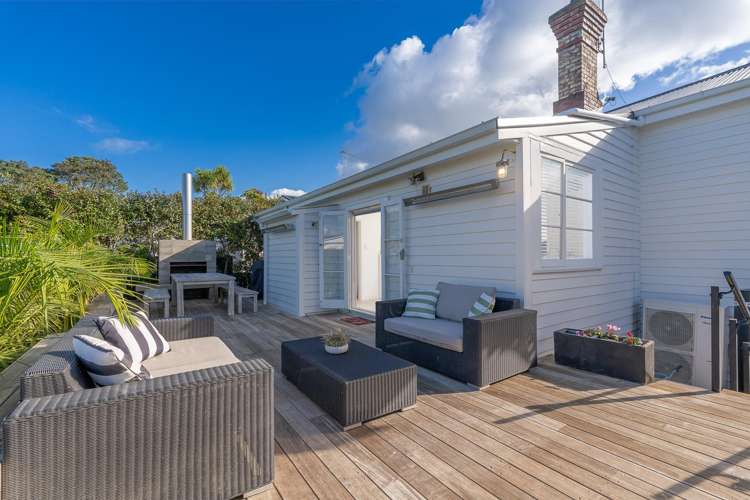 10 Columbia Road Sandringham_8