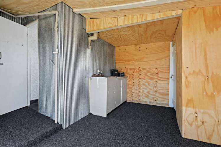 12 Pacific Drive Southbridge_12