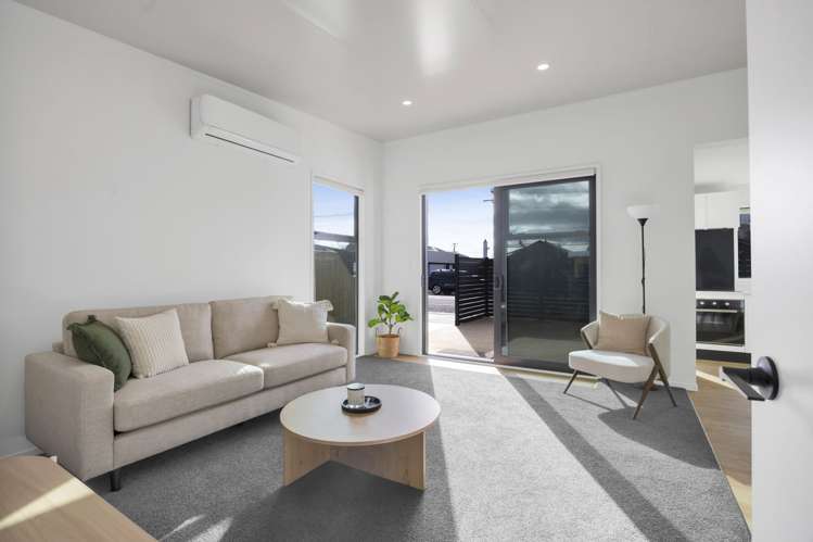 3C Surrey Street Hawera_12