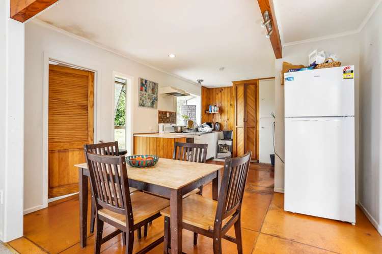 127 Glengarry Road Glen Eden_7