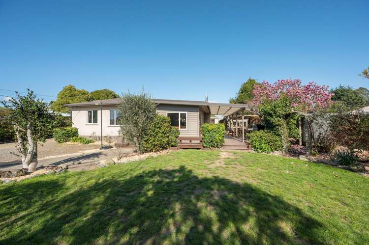 1 Bird Lane Wakefield_28