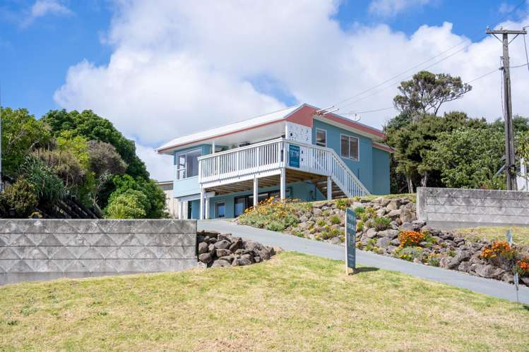 8 Heather Street Mangawhai Heads_1