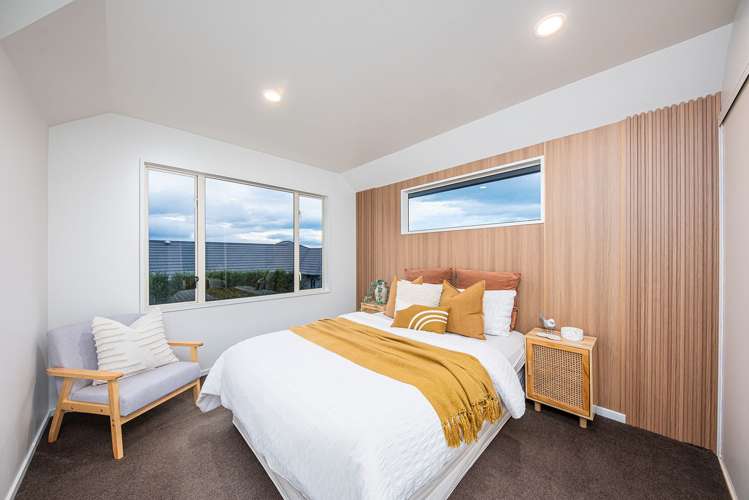 9 Glastonbury Drive Burwood_16