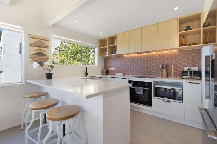 45 Cochrane Avenue Arkles Bay_13