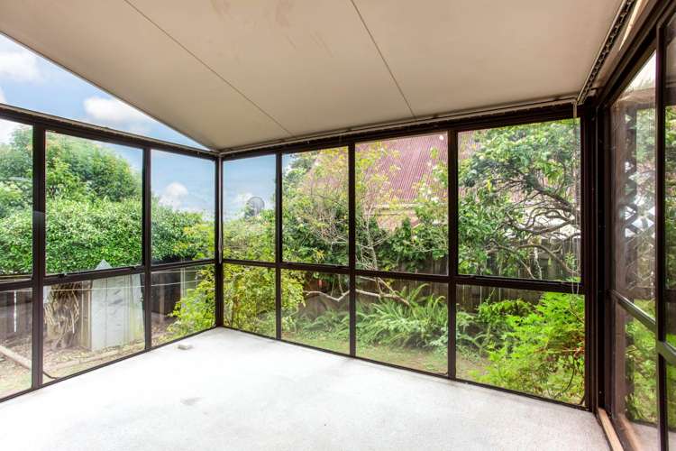 67 West Coast Road Glen Eden_8