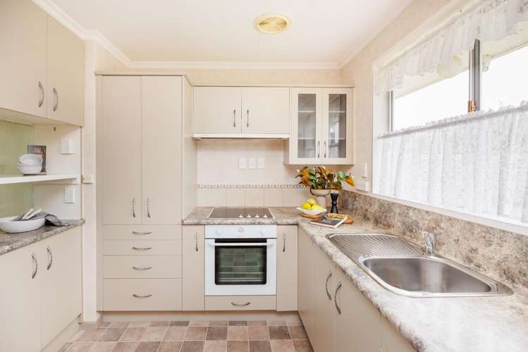 20 Ruha Street West End_8