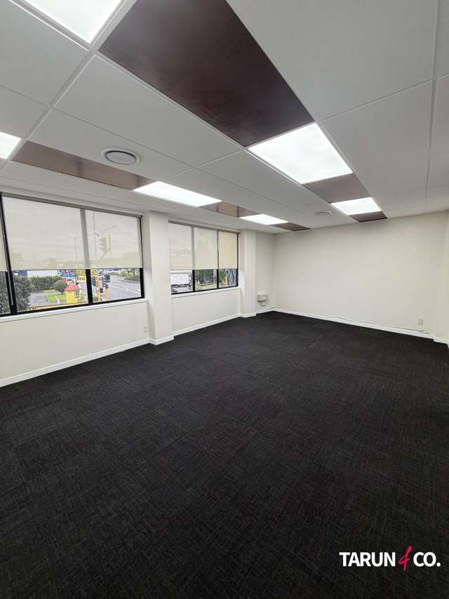 FF/3053 Great North Road New Lynn_1