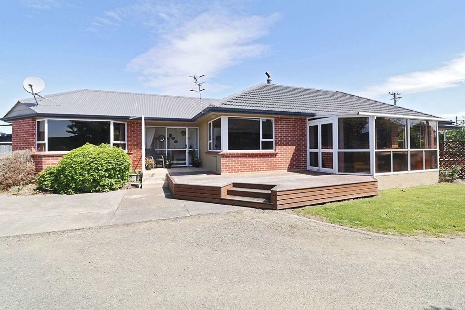 415 North Road Waikiwi_0