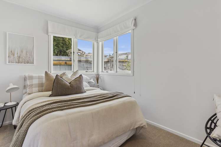 32 Amberley Avenue Te Atatu South_9