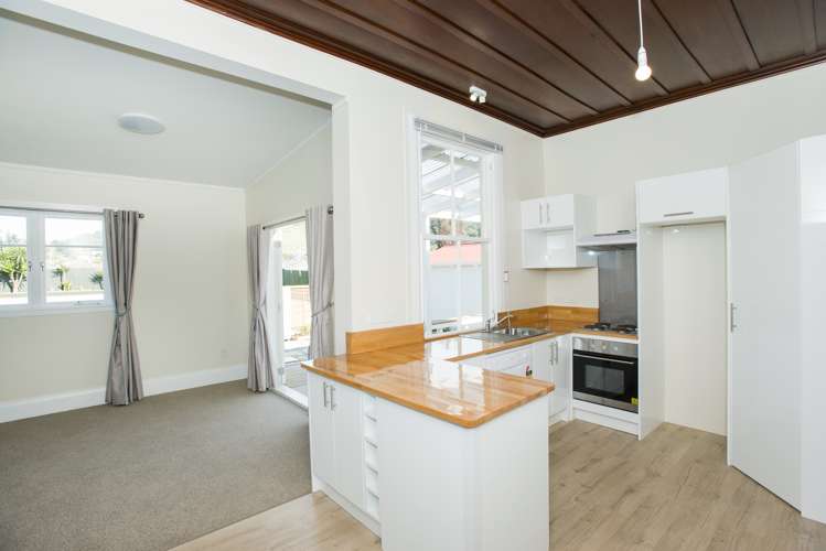 187 Crawford Road Kaiti_1