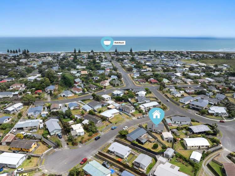 1 Colenso Place ōtaki Beach_25