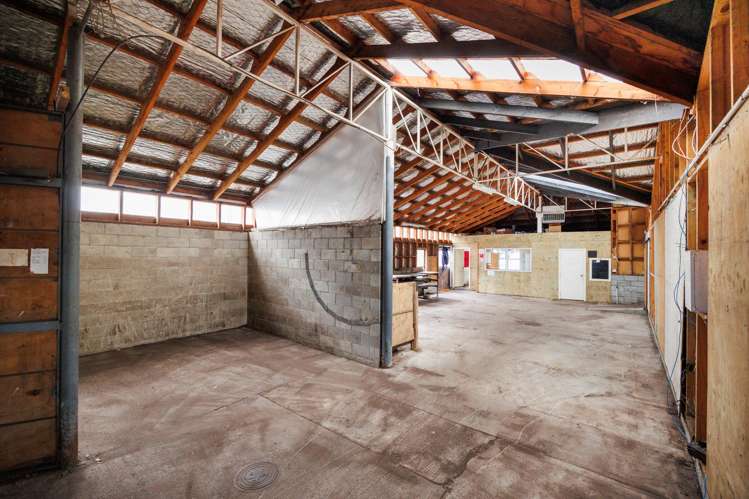 136 Cook Street West End_8