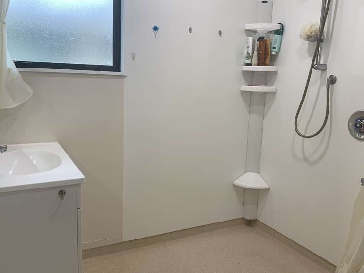 17 Wratten Road Owaka_12