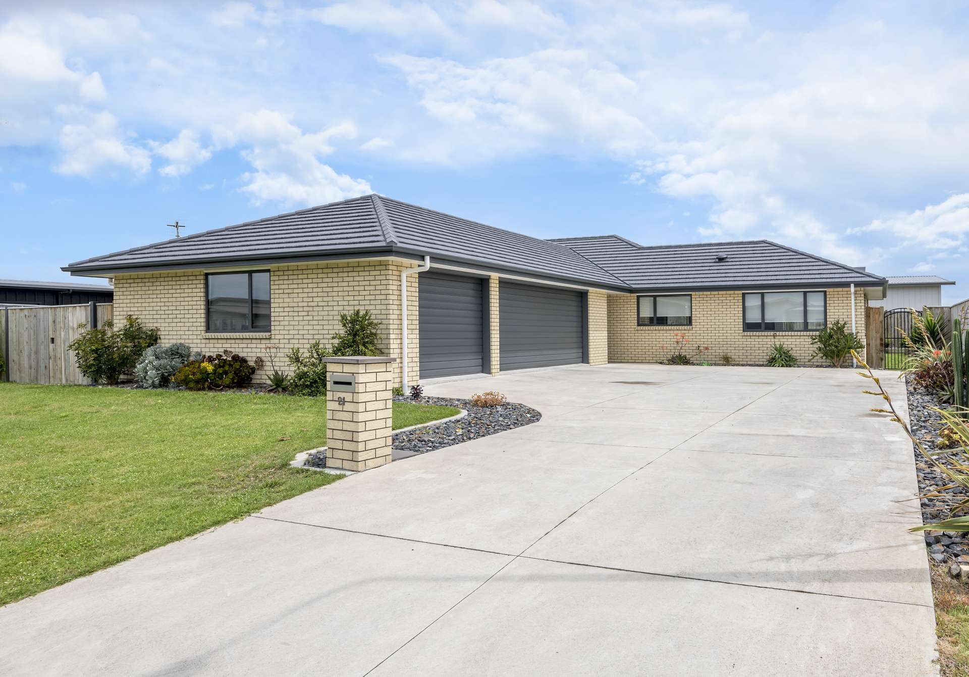 21 Forbes Road Foxton Beach_0