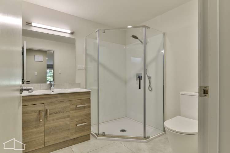 1 Kaurimu Rise Titirangi_16