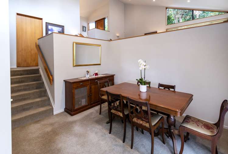 2/8 Waterloo Street Howick_11